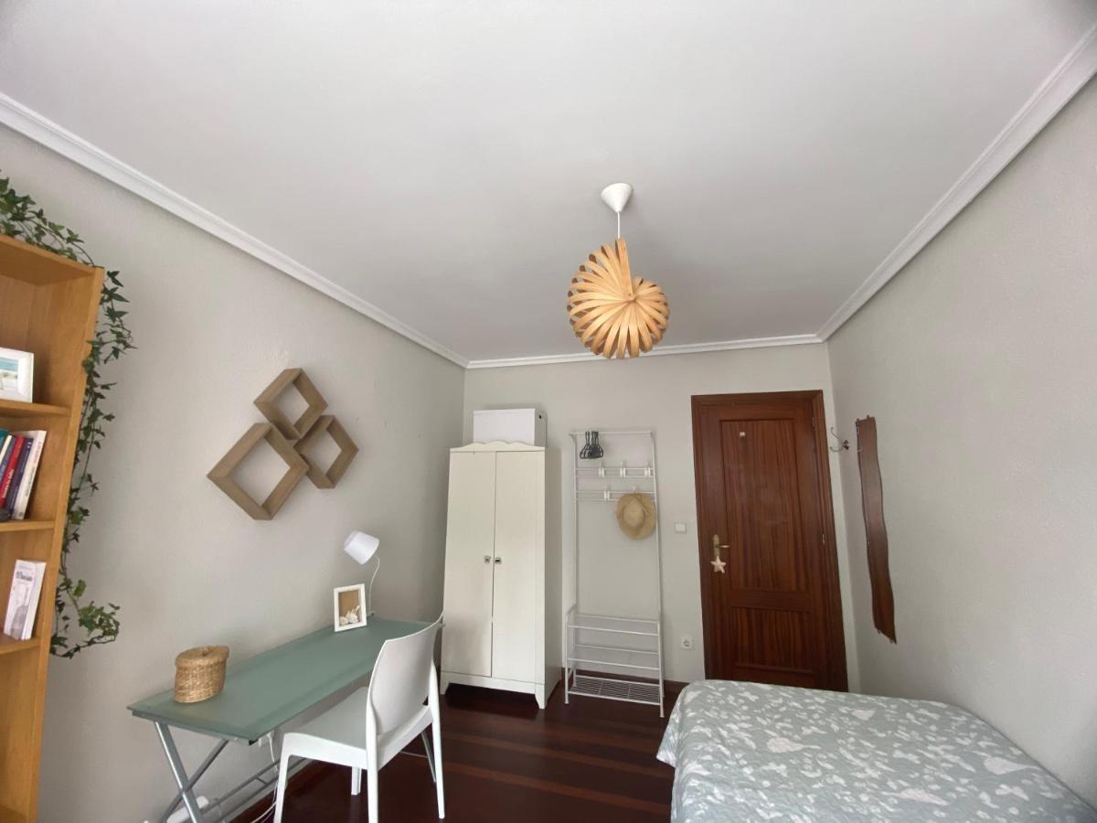 Habitacion Privada Para 2 Personas A 10 Min De La Playa 桑坦德 外观 照片